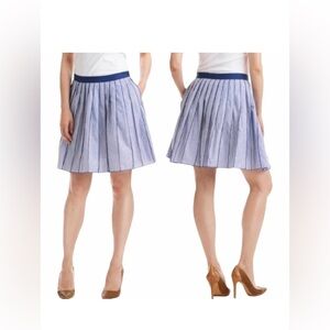 Vineyard Vines Women’s Blue/White Striped Skirt. Size 6. Never Worn.